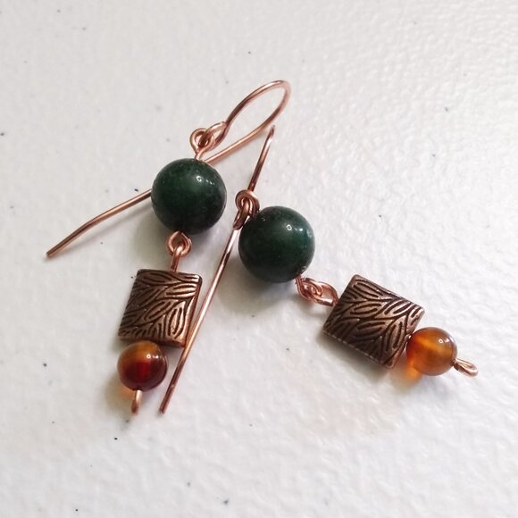 Autumn Alchemy: Copper & Forest Green Dangle Earrings with Russet Agate Warmth - Picture 5 of 7